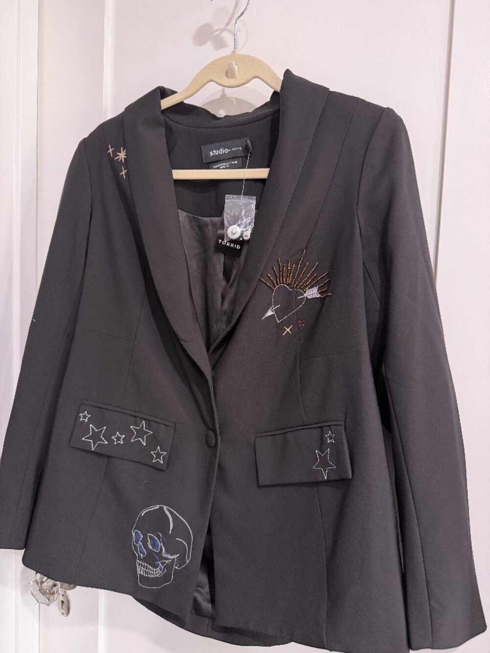 Studio By Torrid Embellished Cutaway Blazer 3X Deep Black Single Breasted